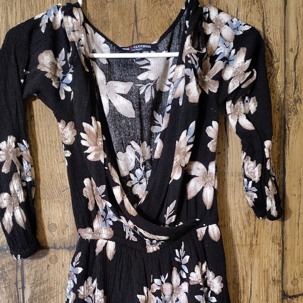 one clothing Black Floral Long Sleeve Wrap Dress